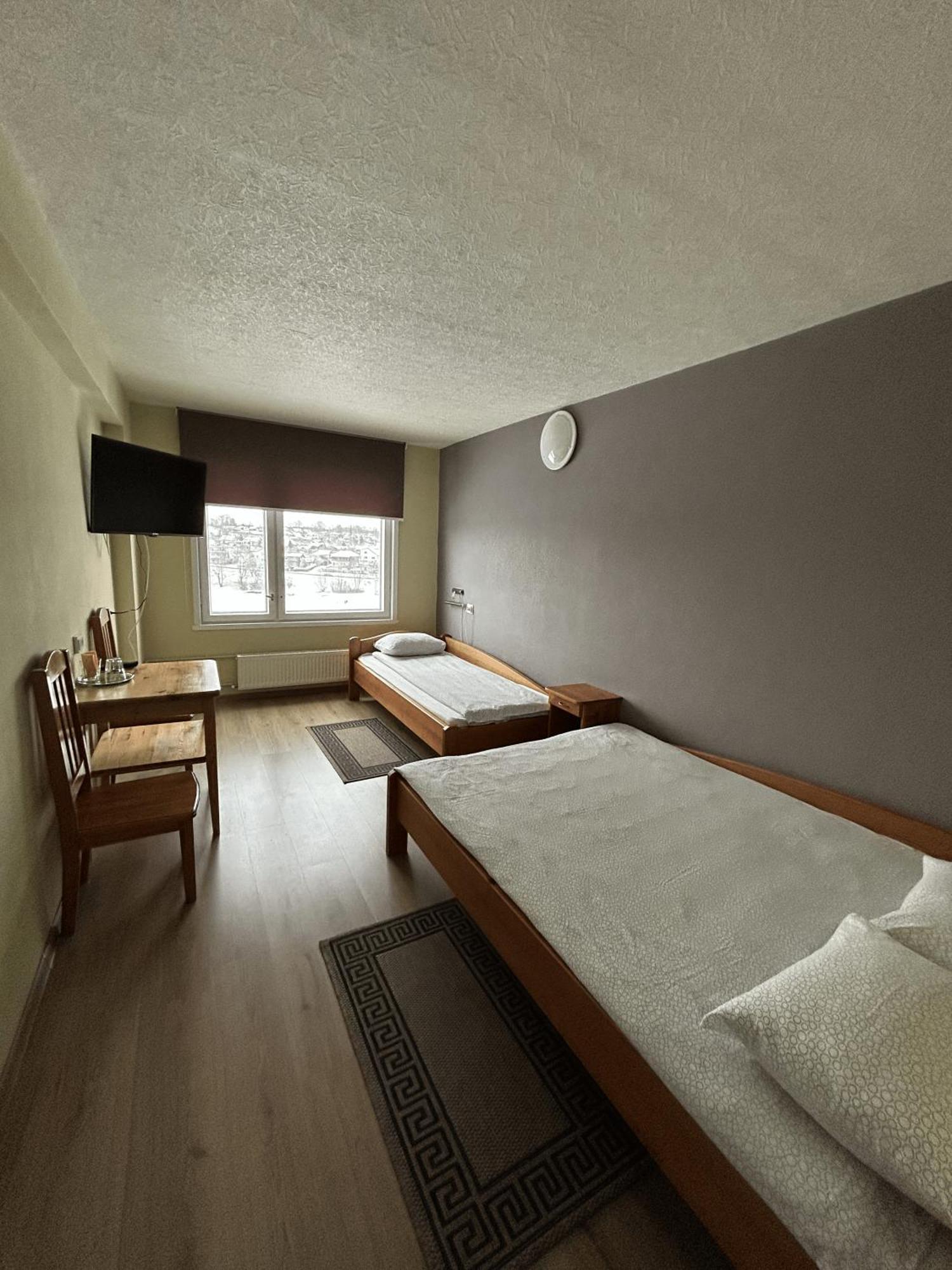Hotel Talsi Exteriör bild