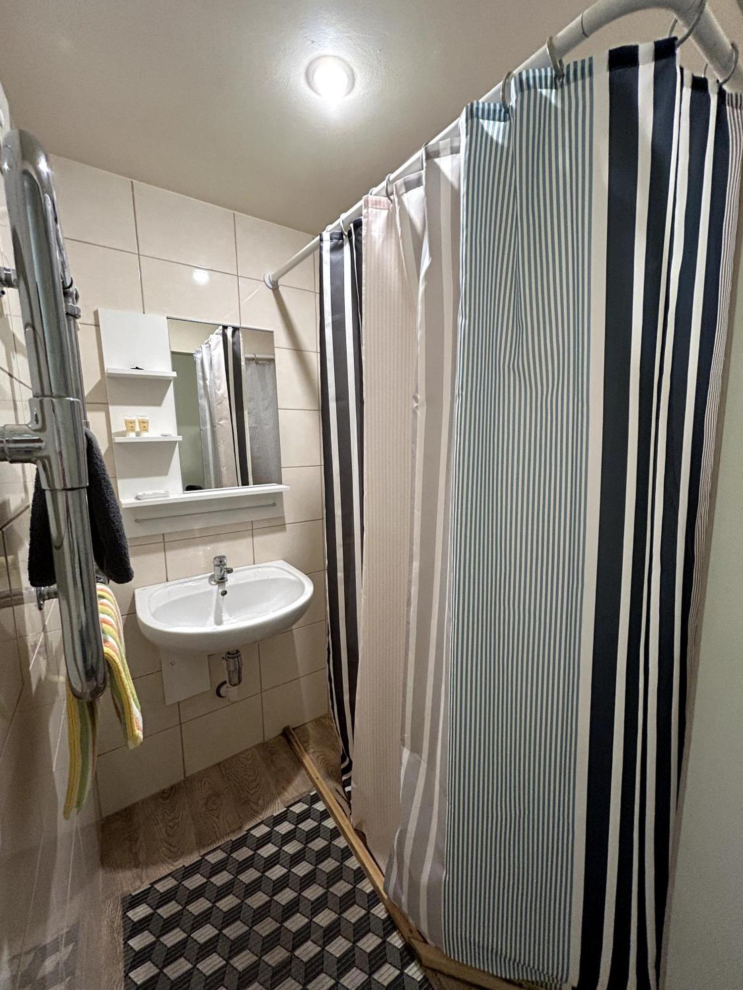 Hotel Talsi Exteriör bild